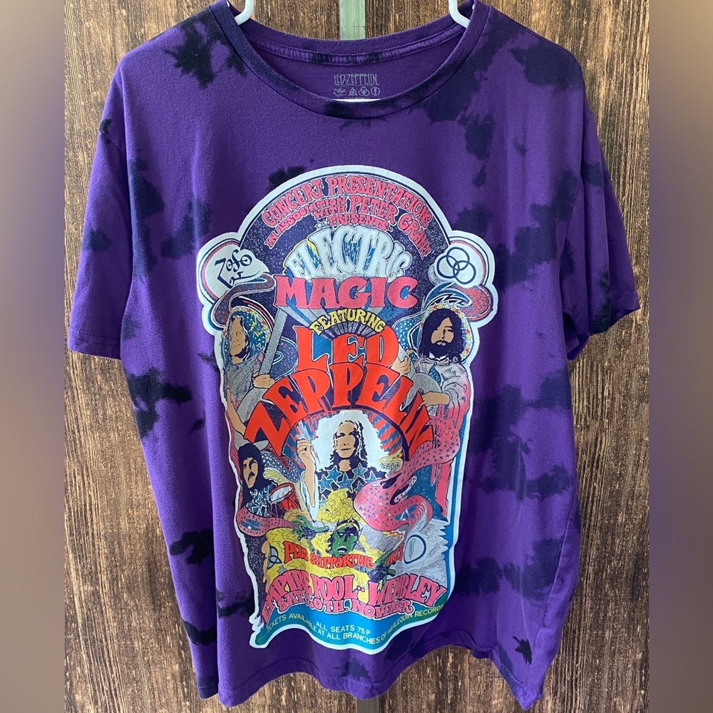 Led Zepppelin band tee